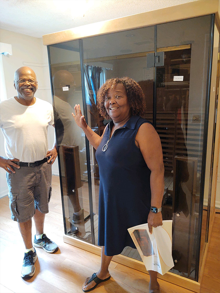 medical saunas with ahppy customer - 11