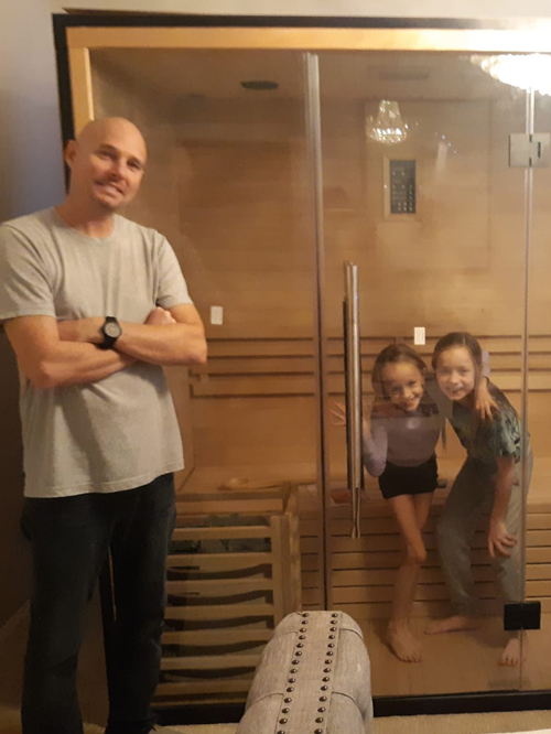 medical saunas with happy customer 20