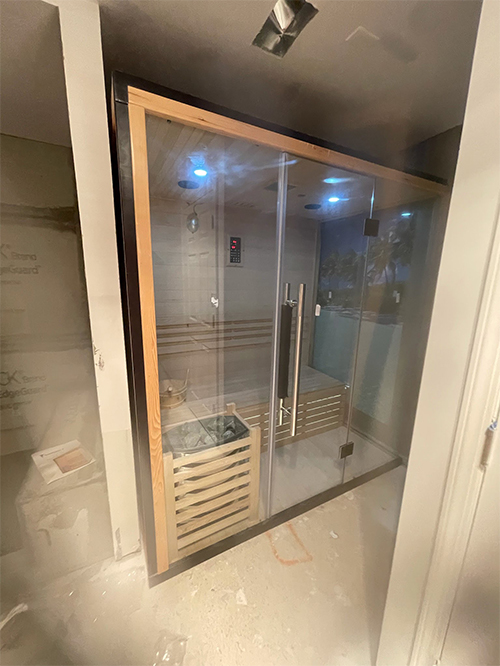 medical saunas with happy customer 77