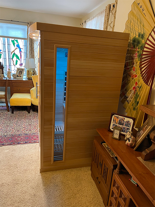 medical saunas with happy customer 64