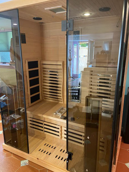 medical saunas with happy customer 44